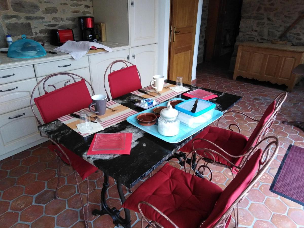Bed and Breakfast L'Tas De Cailloux Cancale Exterior foto